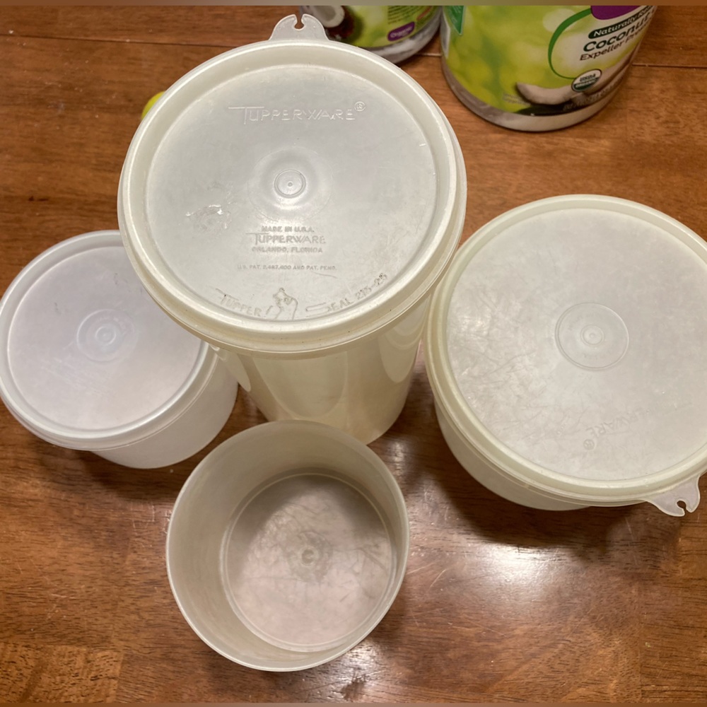 Four Vintage Tupperware Canisters Three Lids